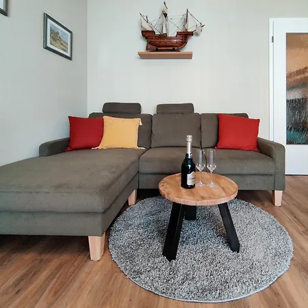 Apartment Ostseeblick, Poel 37 *